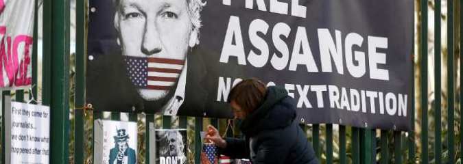 Assange Supporters Demand Release Amid Key DOJ Witness’s Admission Testimony Was Fabricated