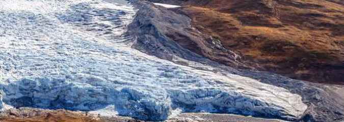 Rainfall Observed at Peak of Greenland Ice Sheet for First Time on Record